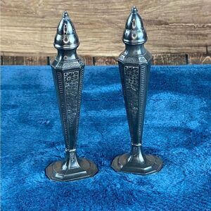 Beautiful vintage pewter salt and pepper shakers by Astor